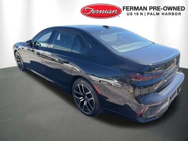 Used 2025 BMW 740i xDrive image 6