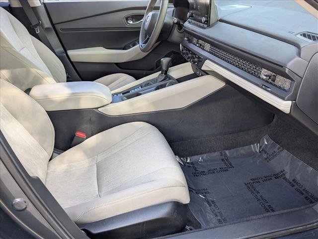 Used 2023 Honda Accord EX image 20