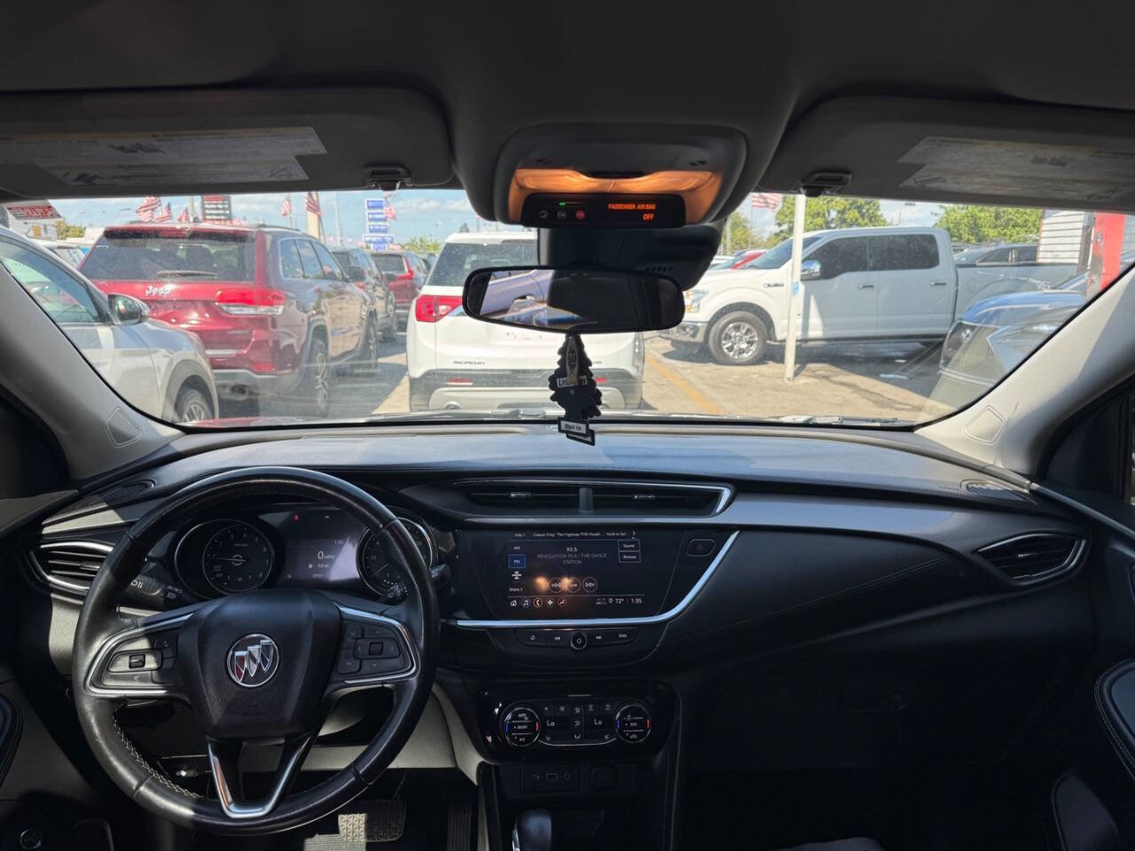 Used 2021 Buick Encore GX Select image 15