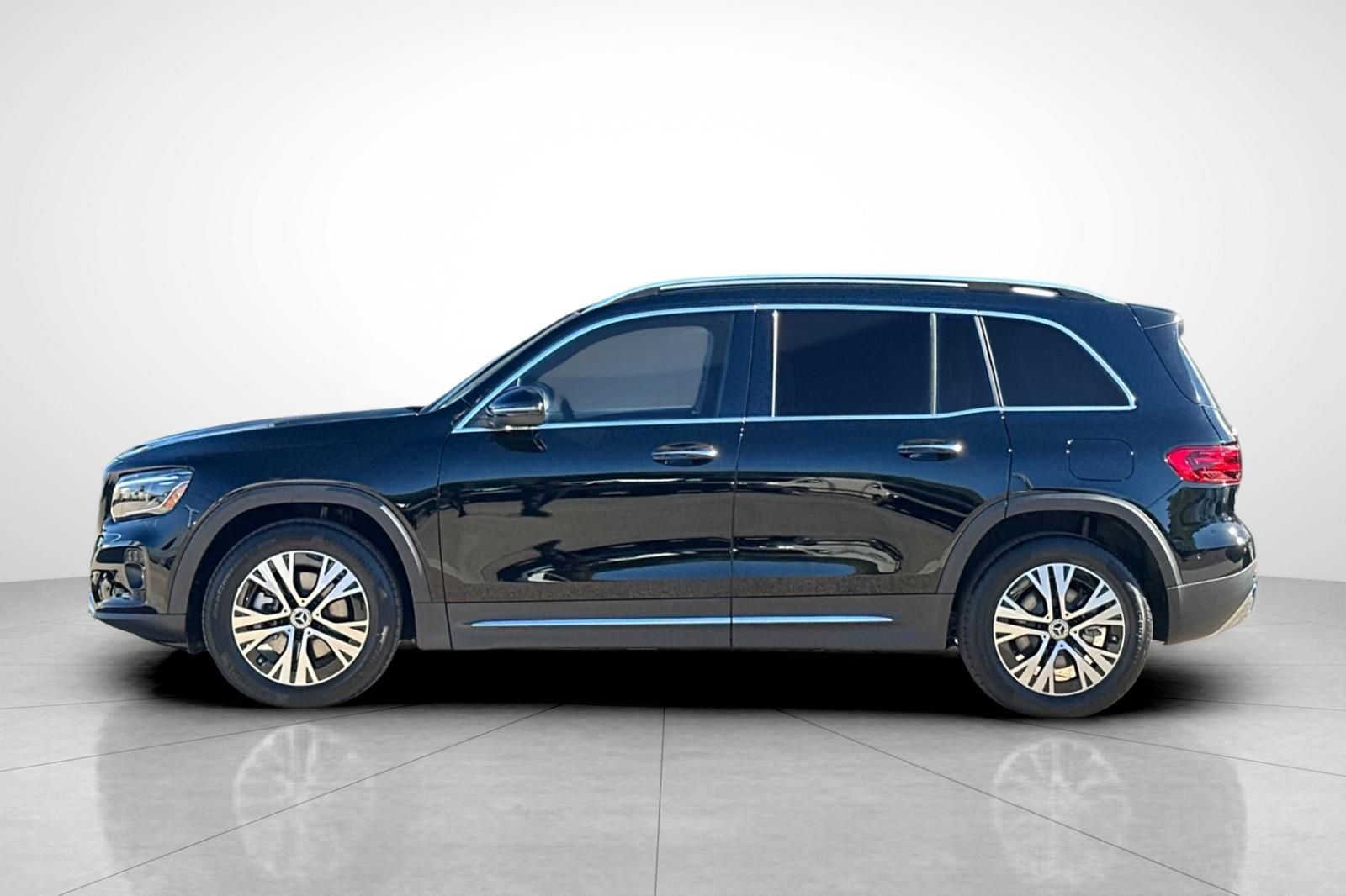 New 2026 Mercedes-Benz GLB 250 image 29