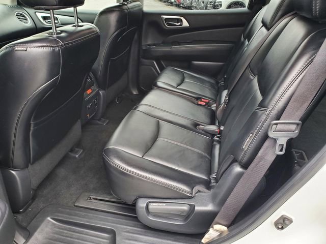 Used 2020 Nissan Pathfinder SL image 13