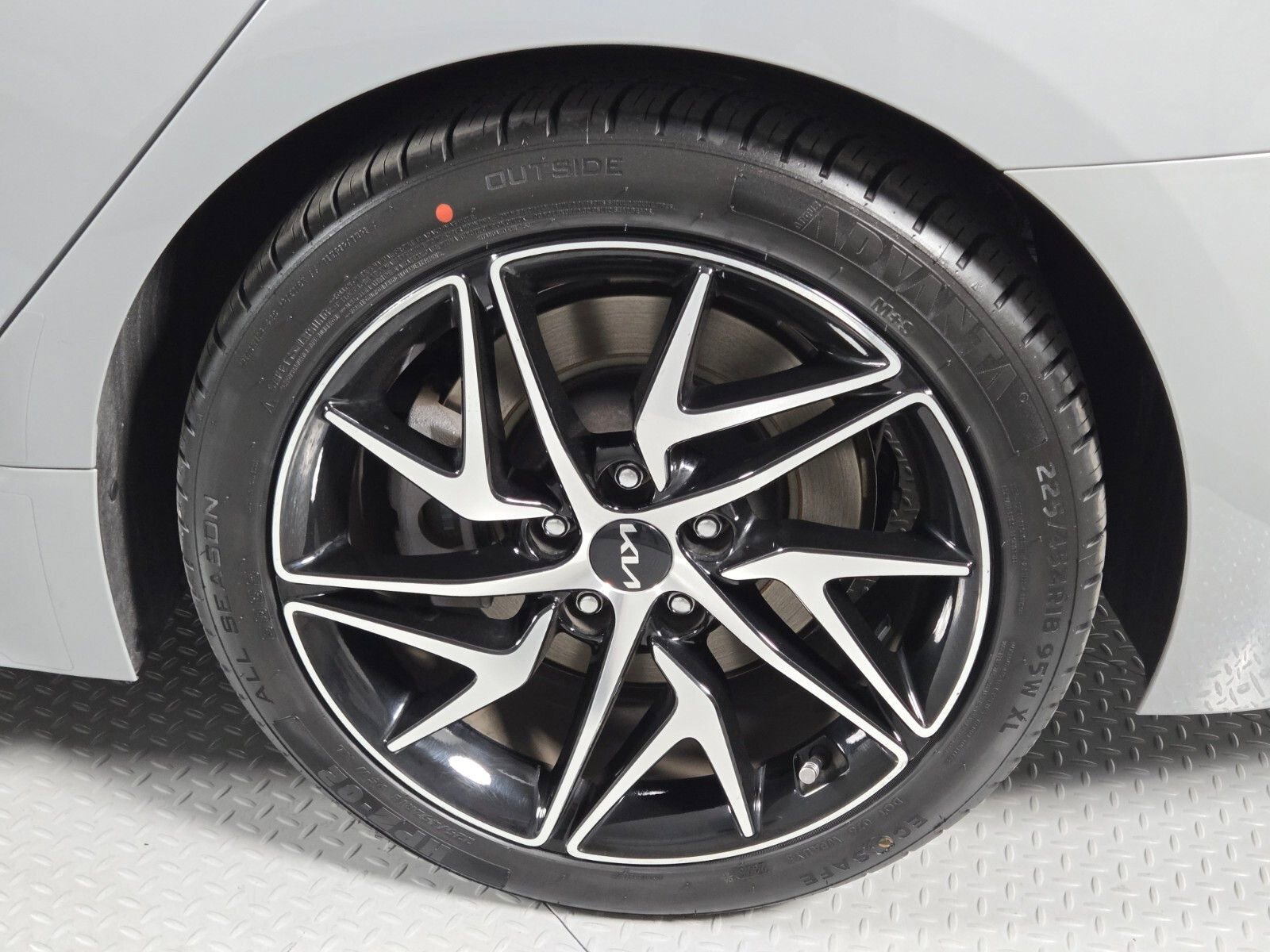 Used 2022 Kia Stinger GT-Line image 10