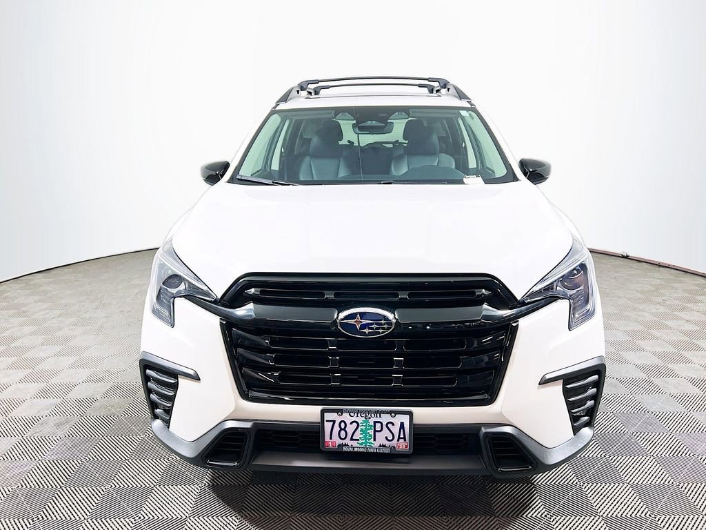 Used 2024 Subaru Ascent Onyx Edition AWD/4WD image 2