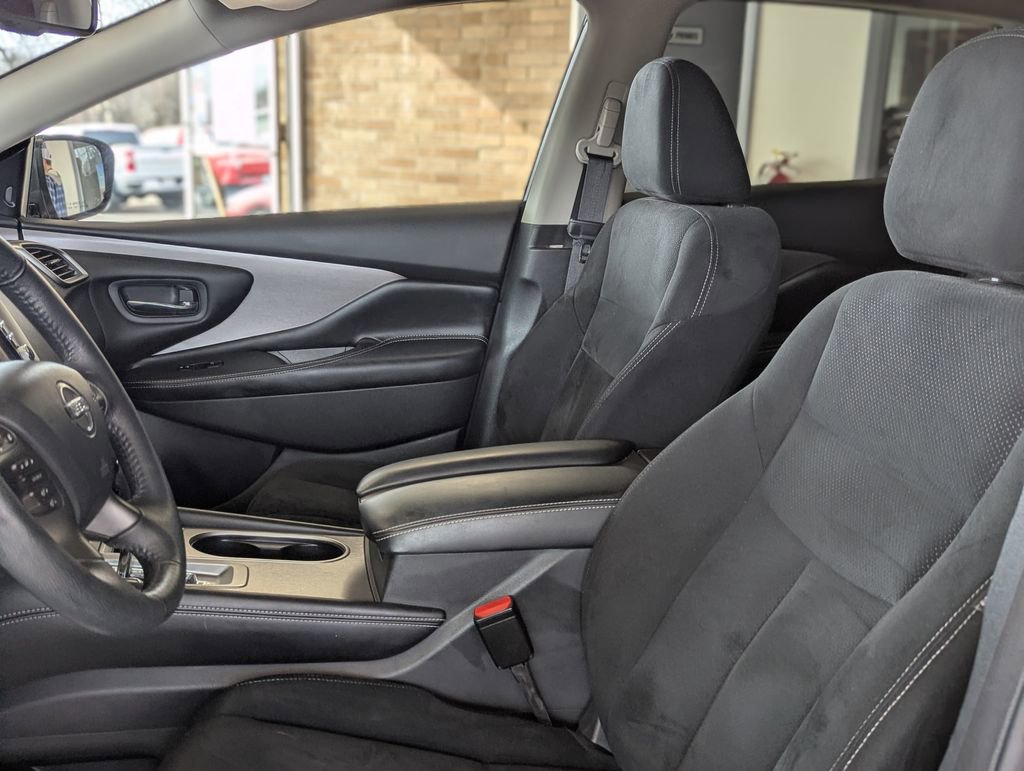 Used 2021 Nissan Murano SV image 16
