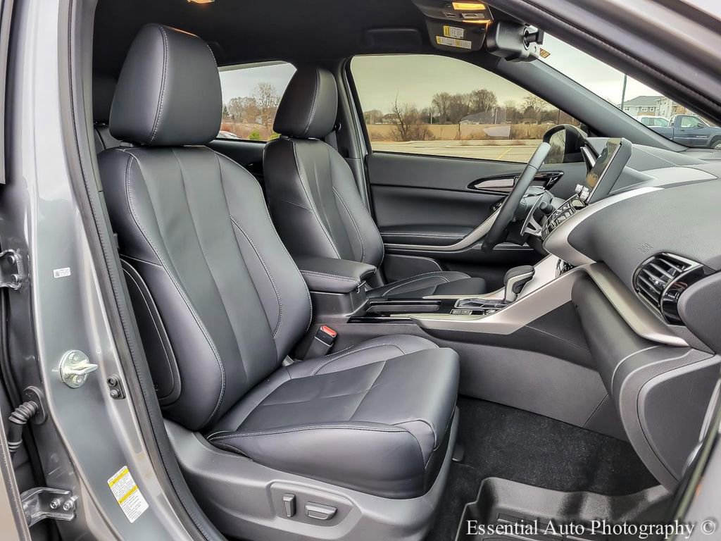 Used 2026 Mitsubishi Eclipse Cross SE image 33