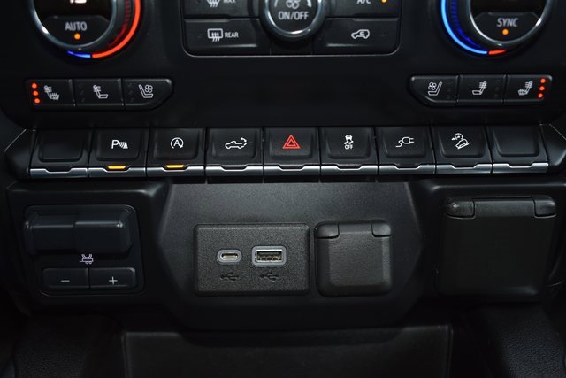 Used 2020 Chevrolet Silverado 1500 LTZ w/ LTZ Plus Package image 28