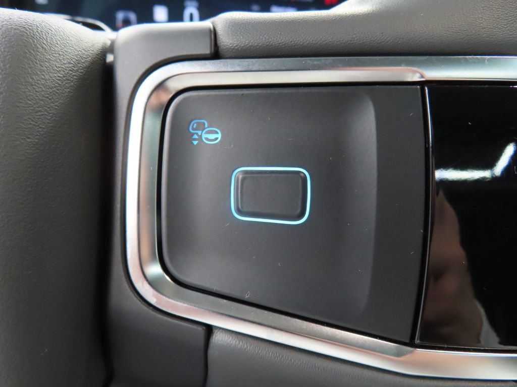 Used 2025 Ford Expedition Active AWD/4WD image 47