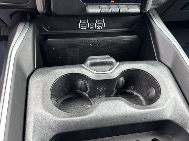 Used 2025 RAM 1500 Big Horn AWD/4WD image 4