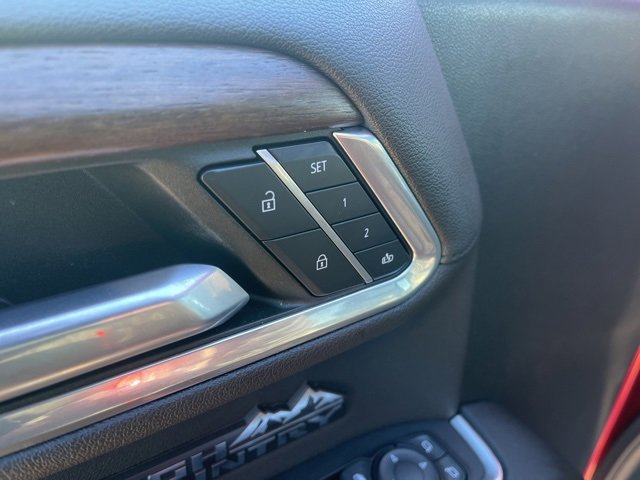Used 2023 Chevrolet Silverado 1500 High Country w/ High Country Premium Package image 15