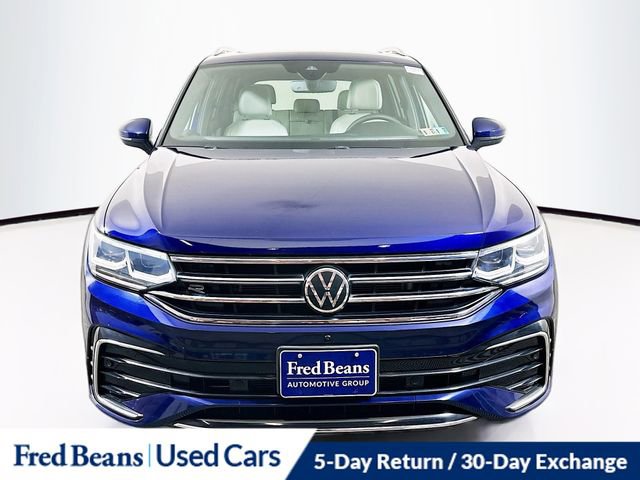 Used 2022 Volkswagen Tiguan SEL R-Line image 2
