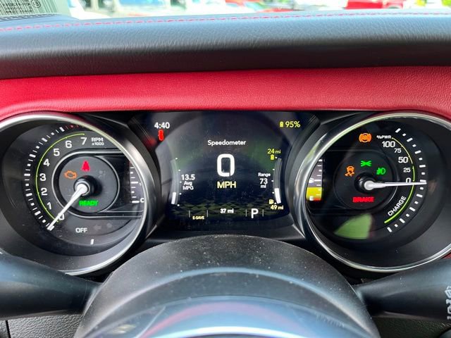 Used 2023 Jeep Wrangler Unlimited Rubicon 4xe image 31