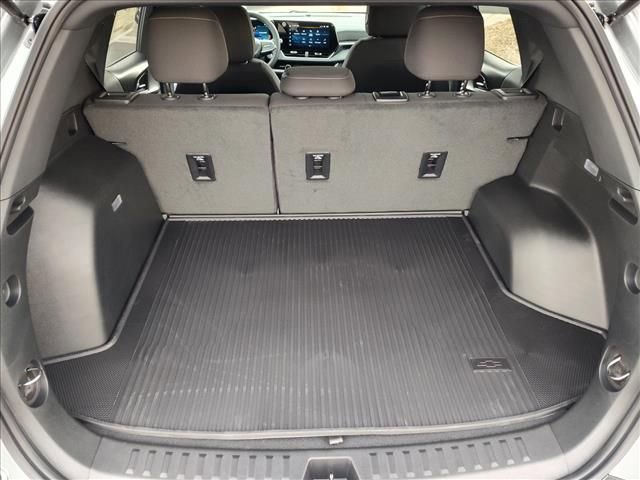 New 2026 Chevrolet Equinox LT w/ Midnight Edition image 9