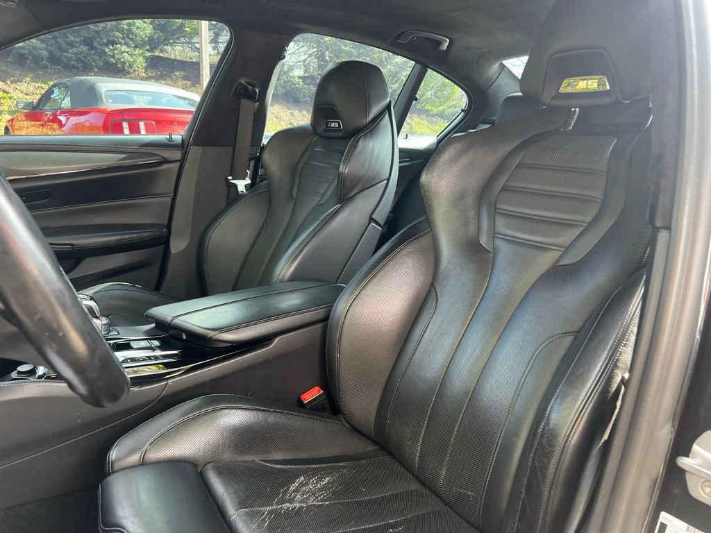 Used 2018 BMW M5 image 15