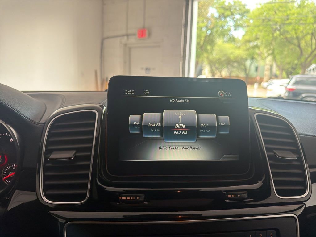 Used 2017 Mercedes-Benz GLS 450 4MATIC image 35