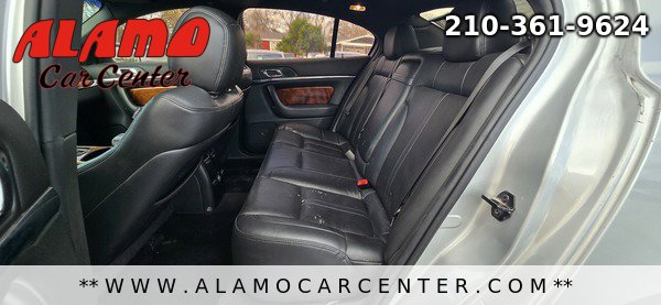 Used 2013 Lincoln MKS image 29