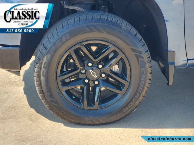 Used 2024 Chevrolet Silverado 1500 Custom Trail Boss w/ LPO, Dark Essentials Package AWD/4WD image 13