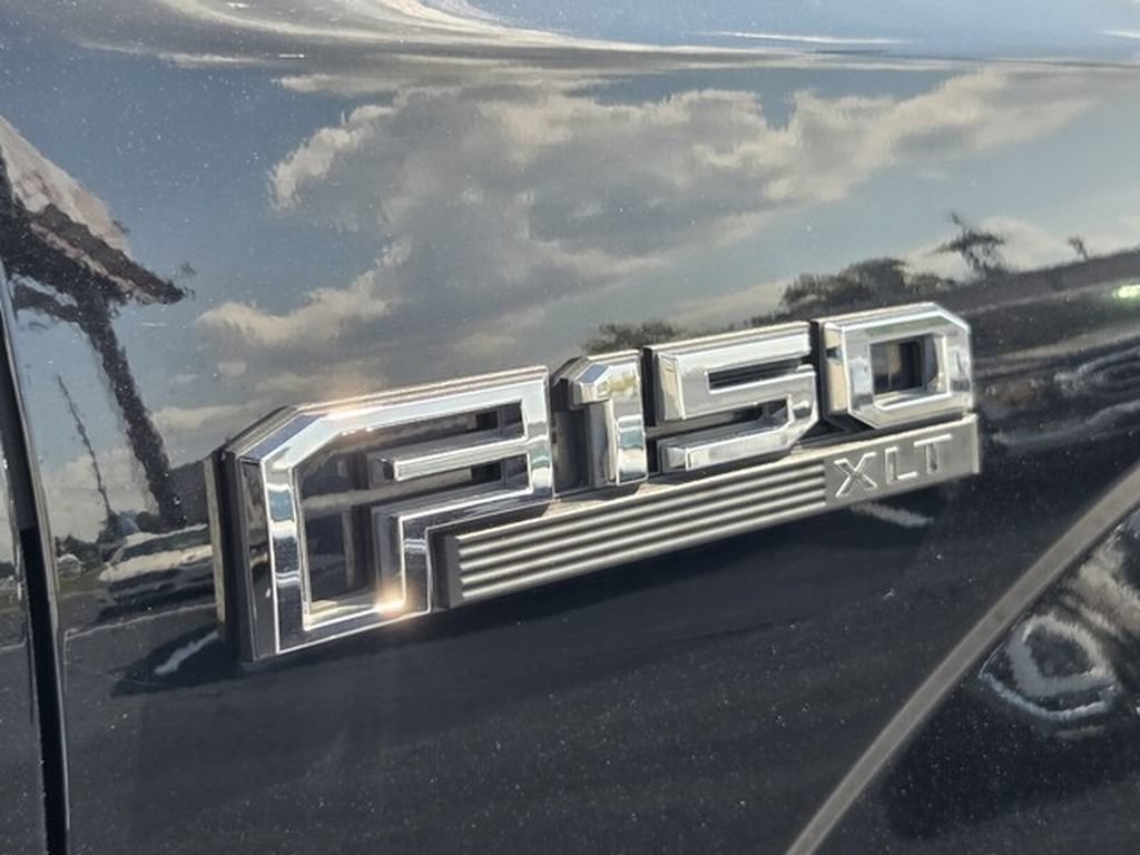 Used 2016 Ford F150 XLT w/ Equipment Group 302A Luxury RWD image 16