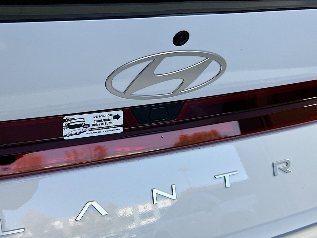 New 2025 Hyundai Elantra Sport image 20