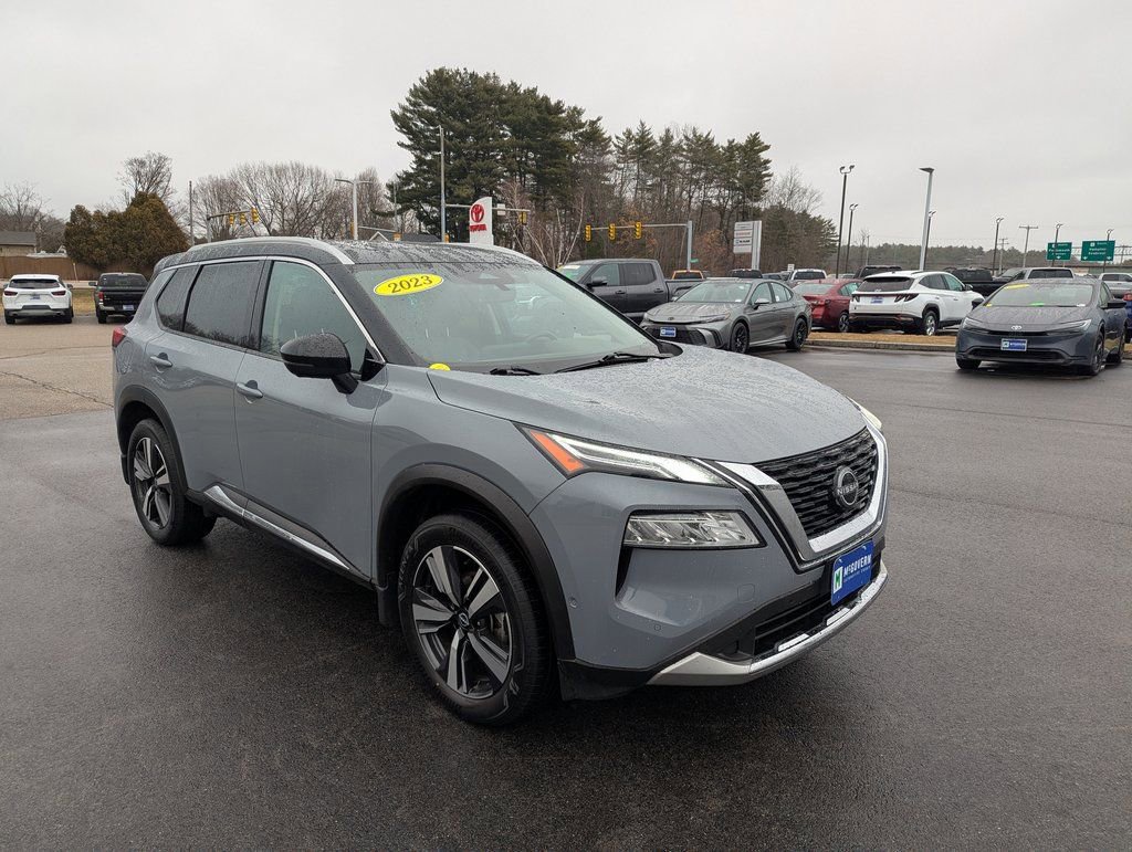 Used 2023 Nissan Rogue Platinum image 8