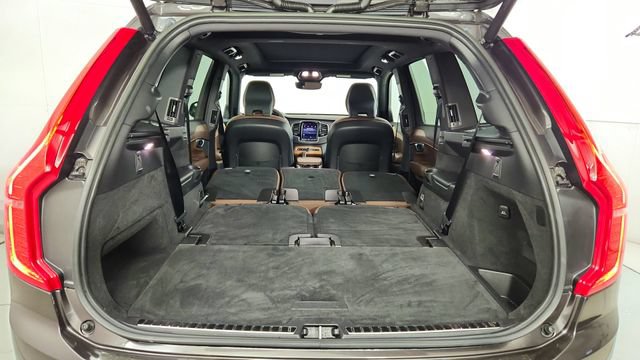 Certified 2023 Volvo XC90 B5 Plus AWD/4WD image 42