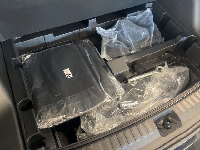 Used 2025 Chevrolet Blazer EV RS image 40