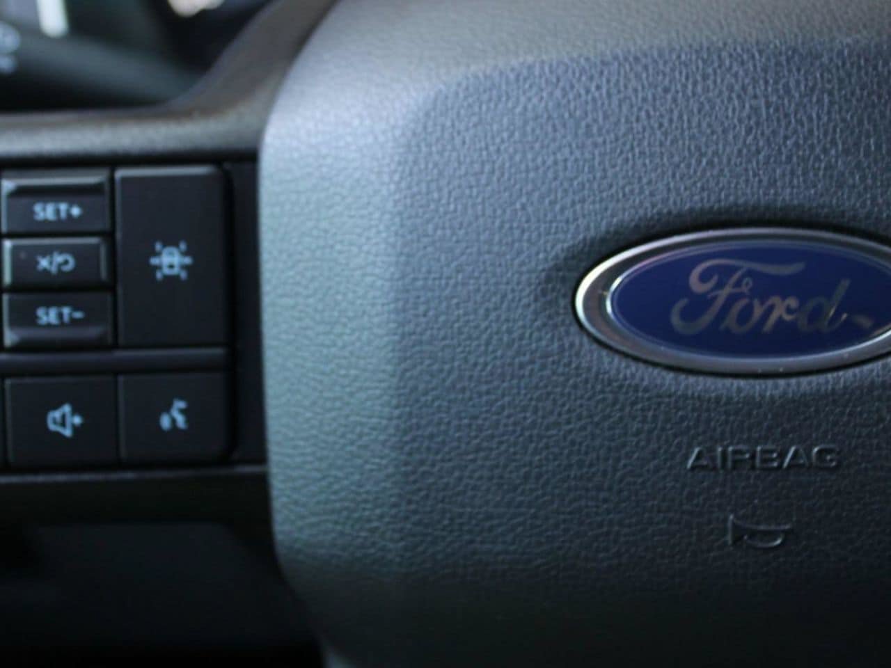 Used 2023 Ford F150 XLT AWD/4WD image 29