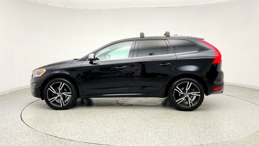 Used 2017 Volvo XC60 T6 R-Design w/ Climate Package AWD/4WD image 8