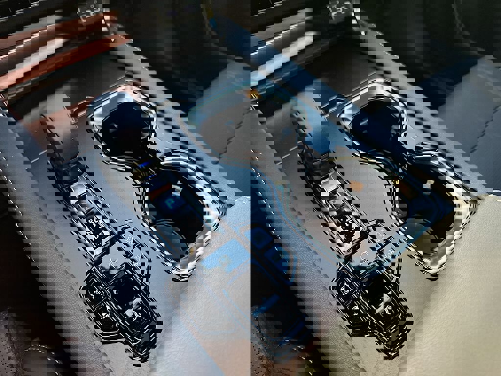 New 2026 Lexus RX 450h AWD image 29