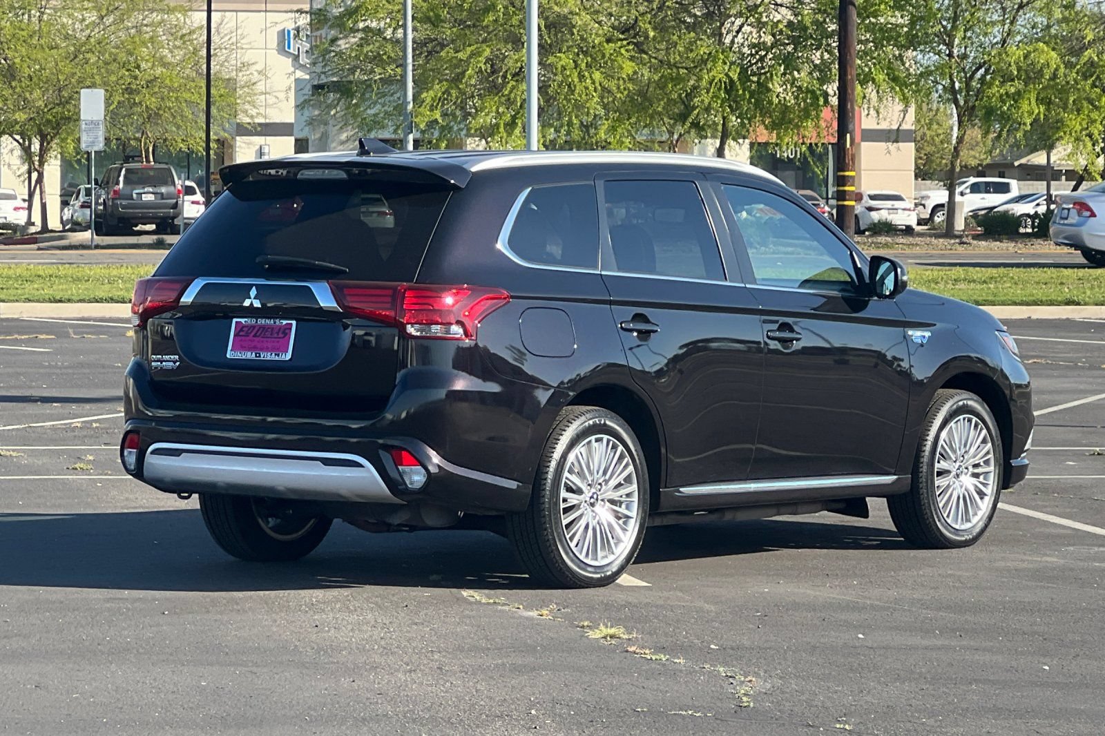 Used 2022 Mitsubishi Outlander GT AWD/4WD image 4
