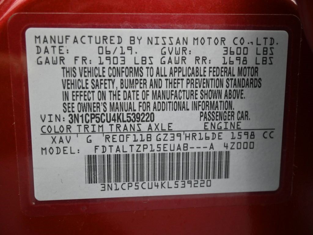 Used 2019 Nissan Kicks SR image 38