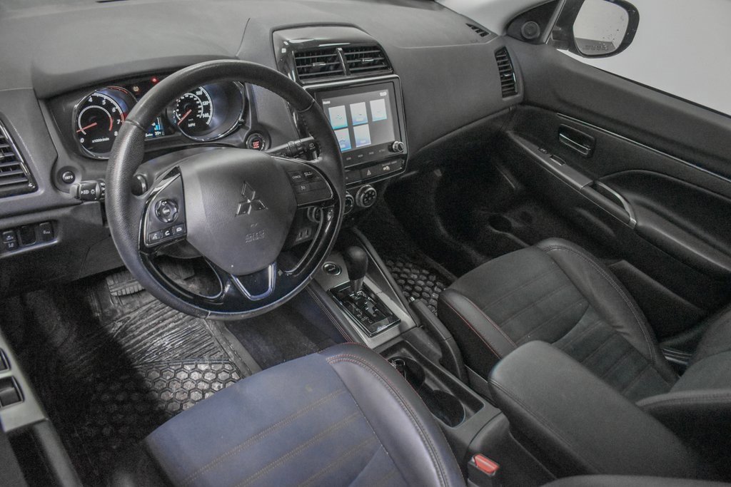 Used 2022 Mitsubishi Outlander Sport SE image 17