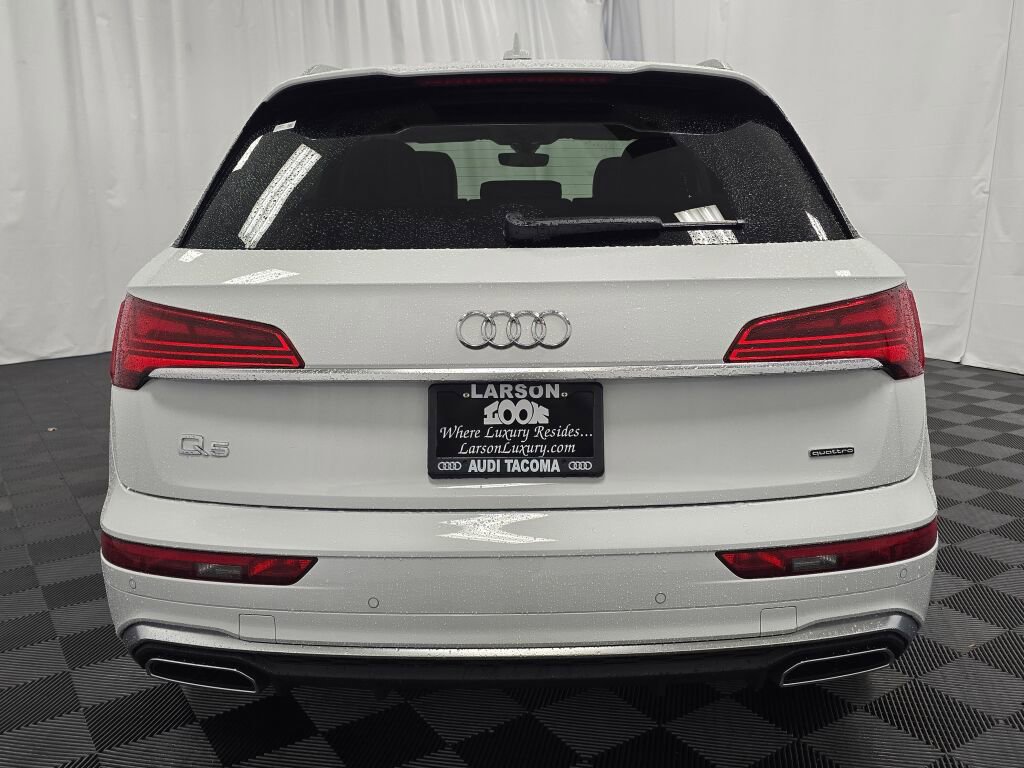 Certified 2025 Audi Q5 2.0T Premium Plus image 5