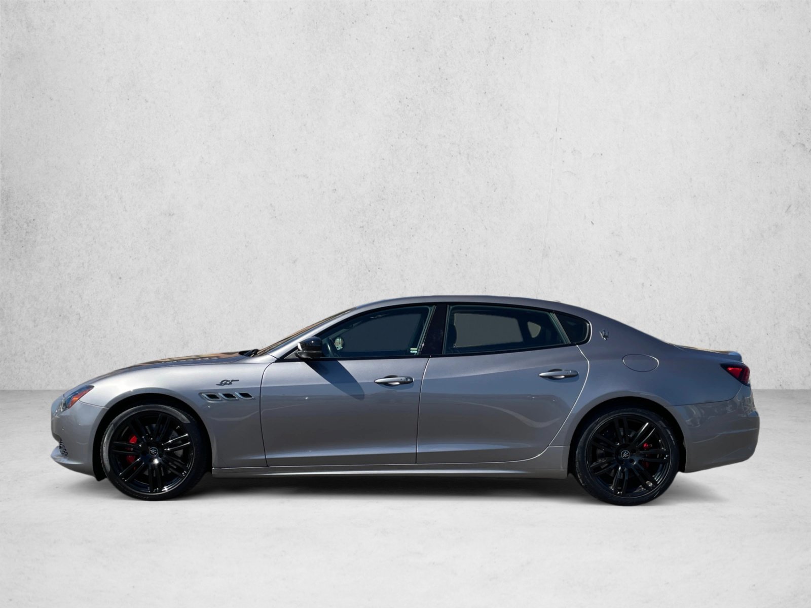 Used 2022 Maserati Quattroporte GT RWD image 8