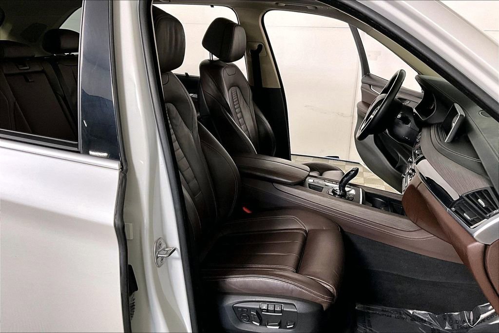 Used 2014 BMW X5 xDrive50i image 7