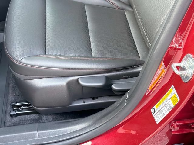 Used 2025 Chevrolet Trax RS w/ Driver Confidence Package FWD image 20