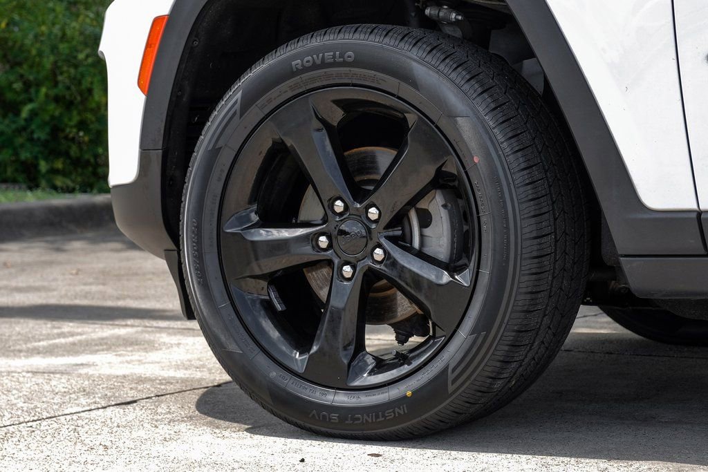 Used 2023 Jeep Grand Cherokee Altitude image 65