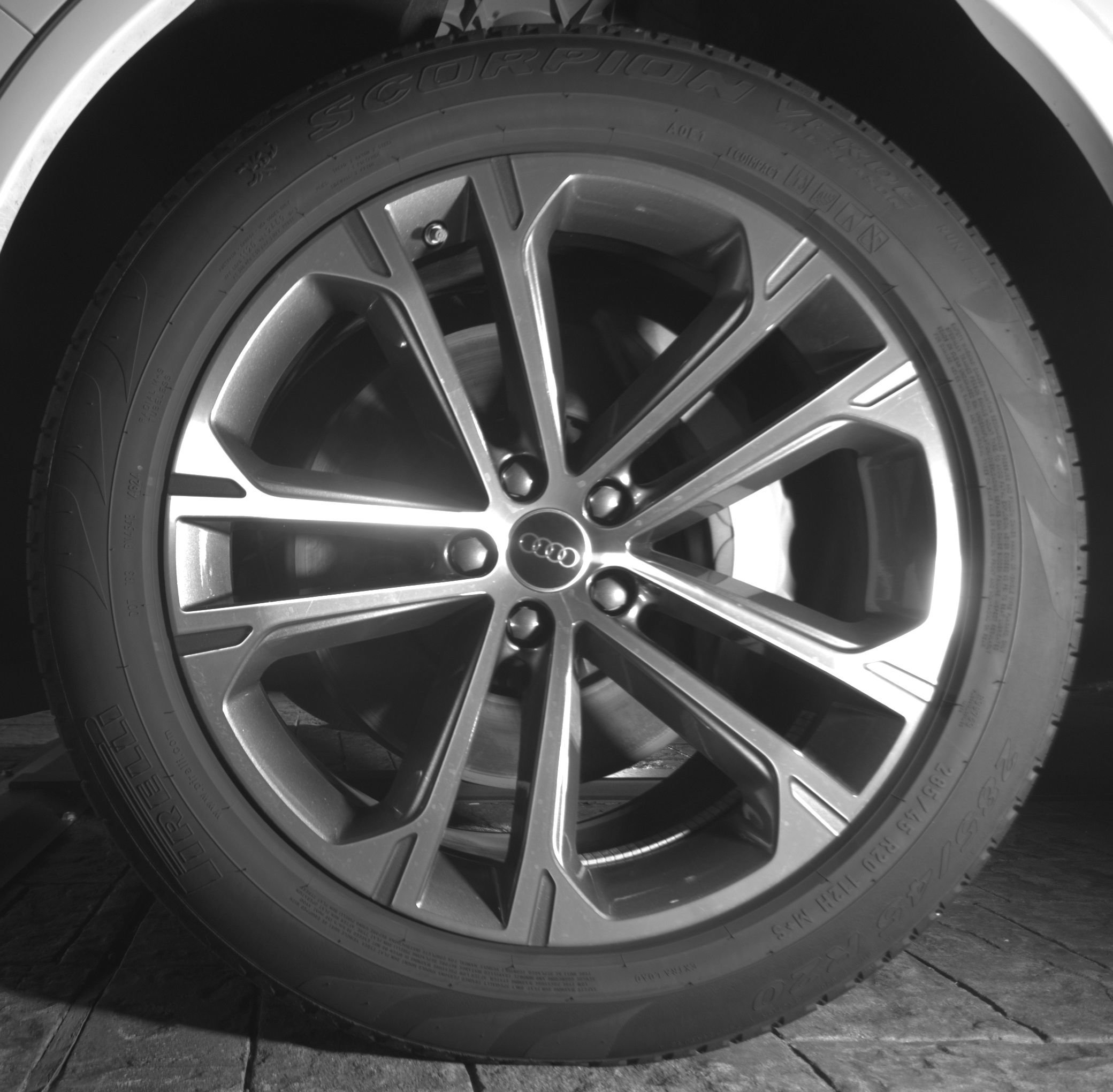 Certified 2025 Audi Q7 2.0T Premium w/ Convenience Plus Package AWD/4WD image 25