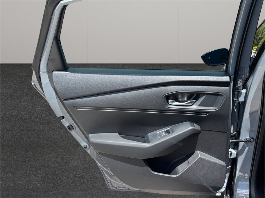 Used 2025 Honda Accord Sport image 35