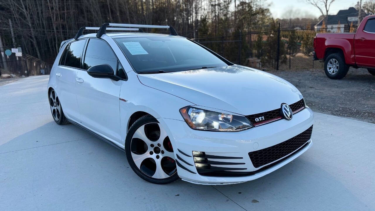 Used 2015 Volkswagen GTI S FWD image 3
