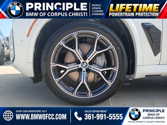 New 2026 BMW X5 xDrive50e AWD/4WD image 6