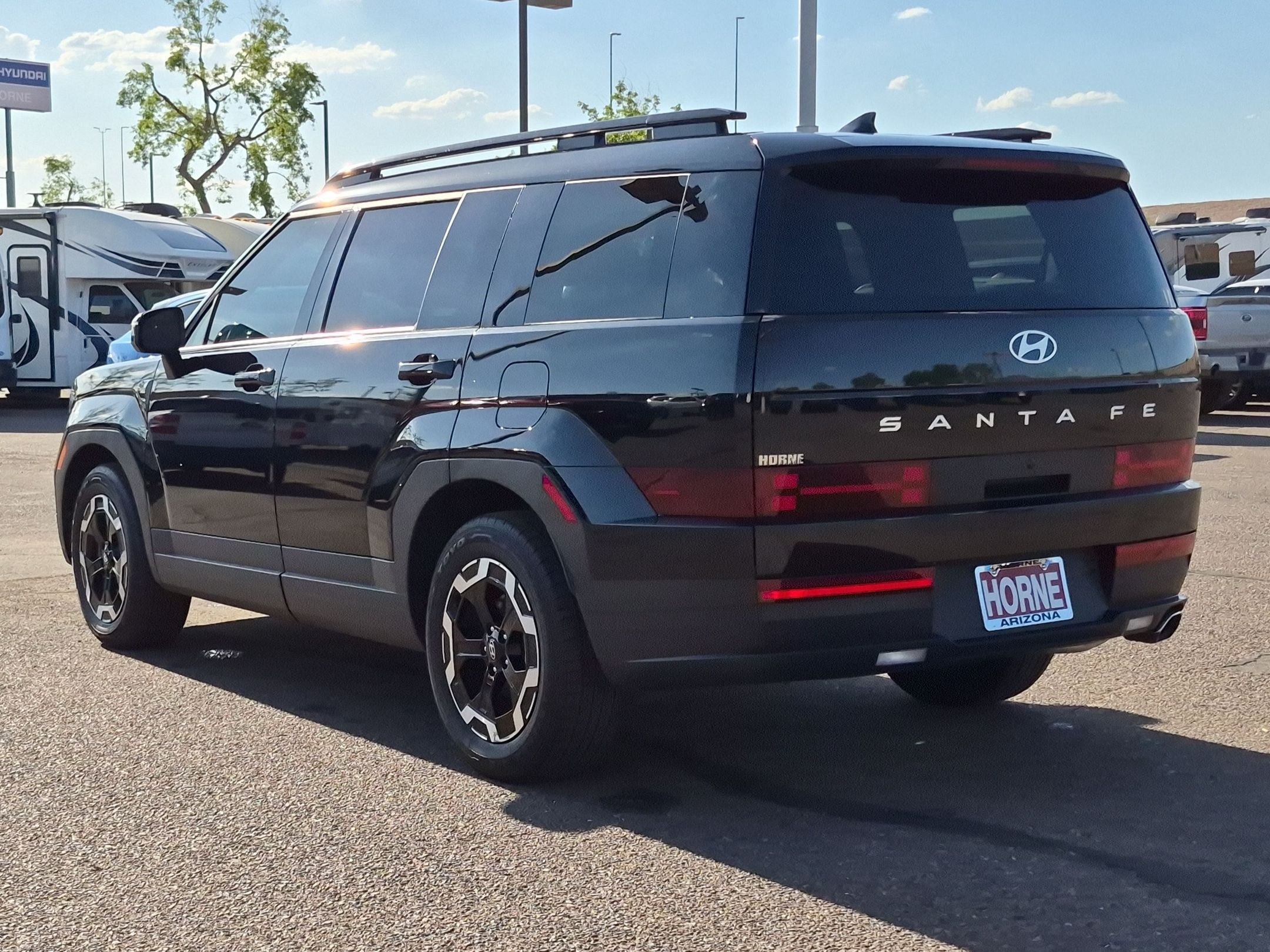 Used 2024 Hyundai Santa Fe SEL FWD image 8