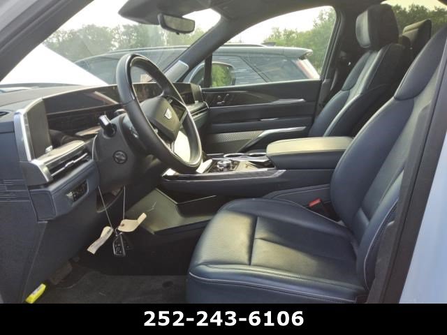 Used 2026 Cadillac Escalade IQ Sport 2 AWD/4WD image 11
