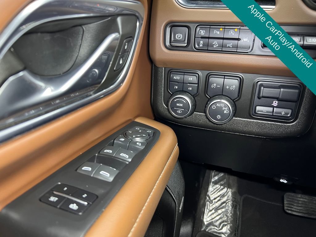 Used 2023 Chevrolet Suburban High Country w/ Advanced Technology Package image 16