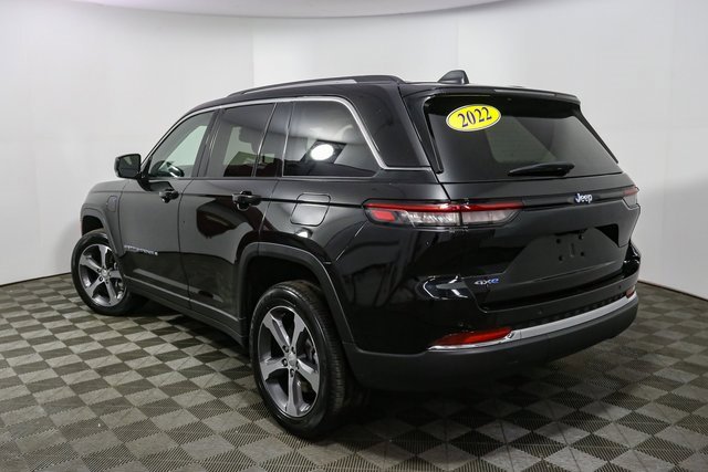 Used 2022 Jeep Grand Cherokee Limited 4xe image 8