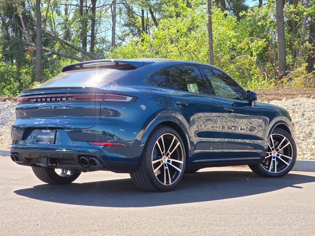 Used 2026 Porsche Cayenne S AWD/4WD image 35