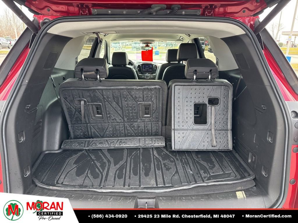 Used 2020 Chevrolet Traverse RS w/ LPO, Floor Liner Package FWD image 33