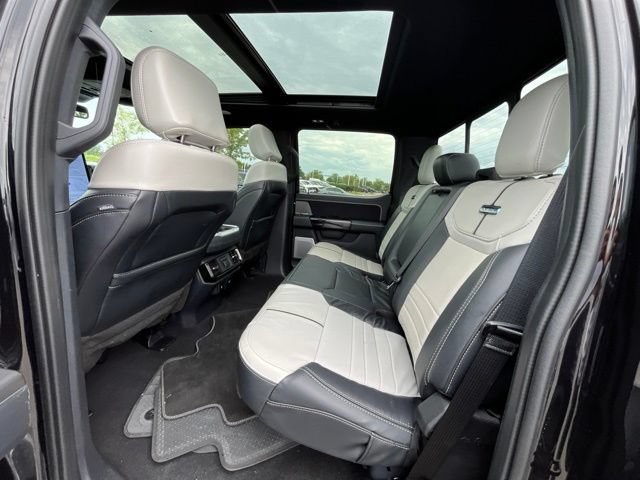 Used 2024 Ford F150 Lightning Platinum AWD/4WD image 15