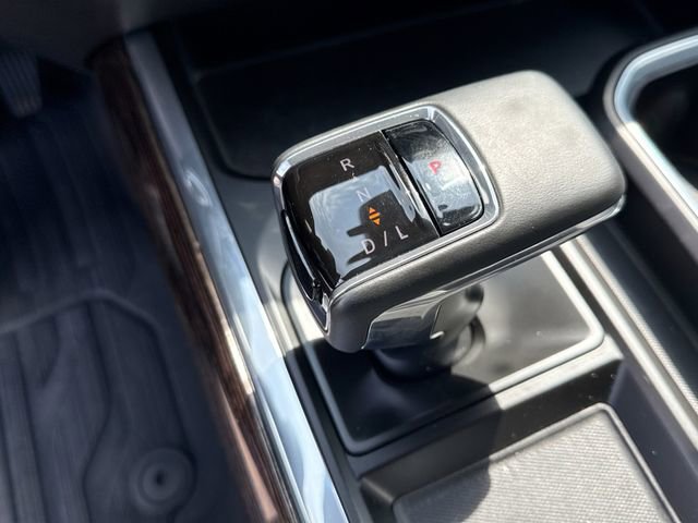 Used 2024 GMC Sierra 1500 Elevation image 20