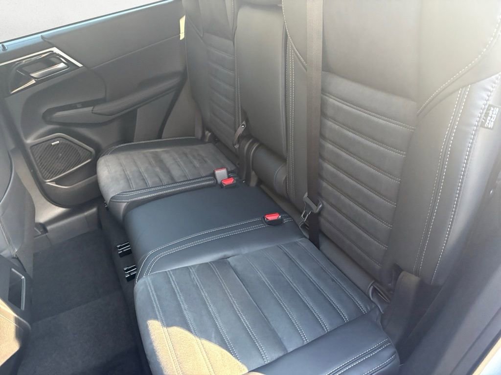 New 2026 Mitsubishi Outlander Trail Edition image 13