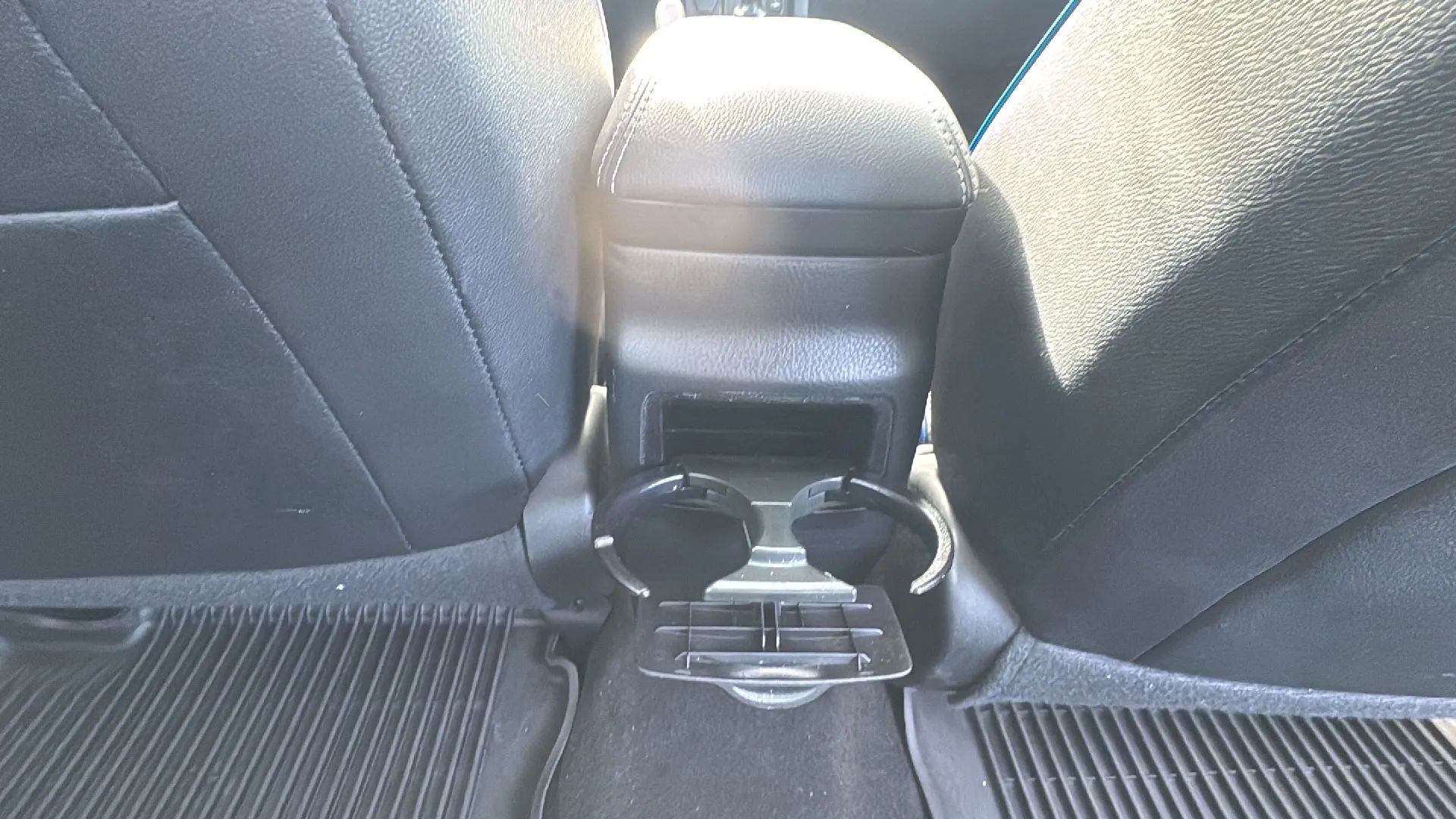 Used 2017 Toyota Corolla SE image 31